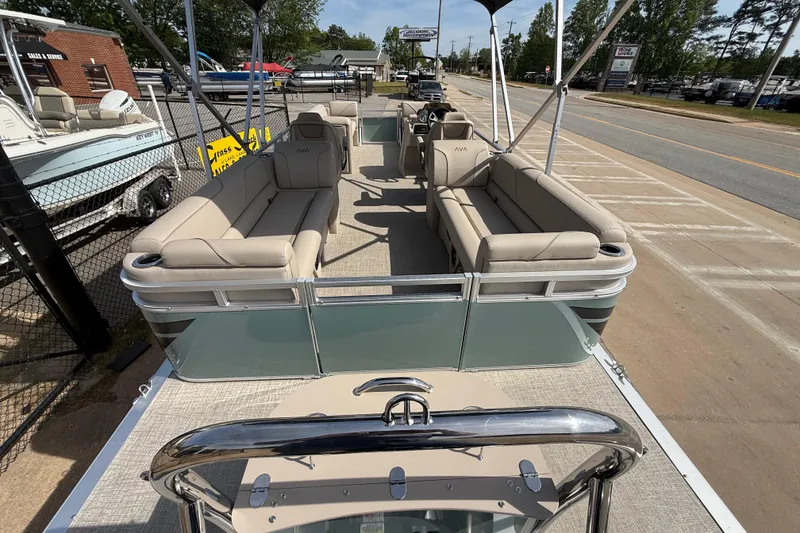 Slide: The Image of 2026 Avalon VENTURE QUAD LOUNGE pontoon boat with spacious seating and modern design. - 75