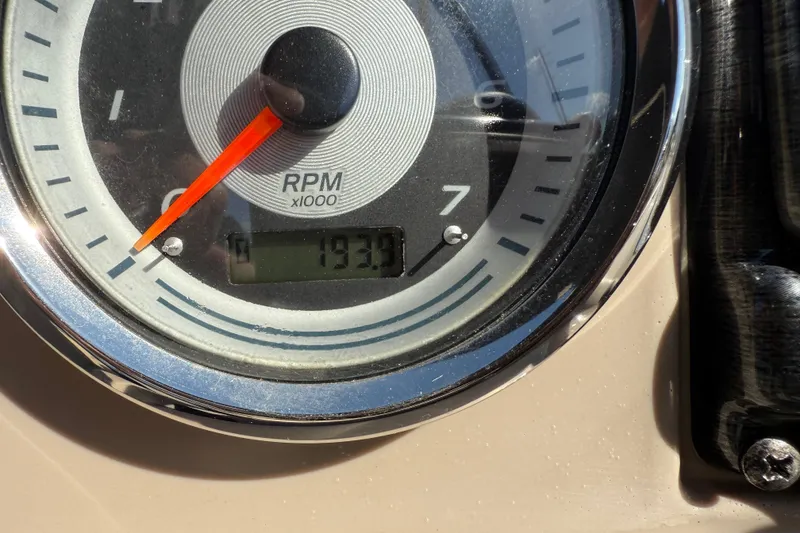 Slide: The Image of Close-up of a 2022 Tahoe Pontoon Sport Cruise RPM gauge reading 193.5 hours. - 35