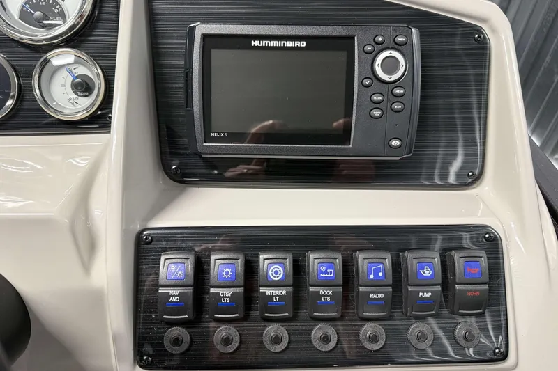 Slide: The Image of Control panel of 2026 Sylvan Mirage 8520 Cruise PTS Tritoon with Humminbird Helix 5 display. - 9