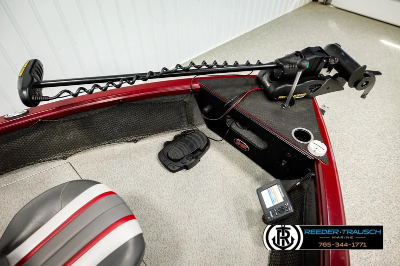 Slide: The Image of 2018 Ranger VS1882 WT boat interior with trolling motor and control panel. - 45