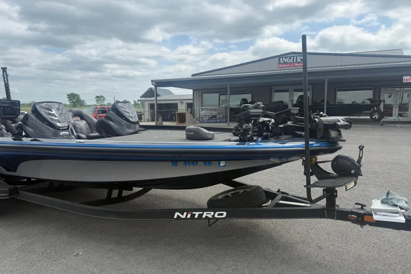 Slide: The Image of 2019 Nitro Z21 Pro boat on trailer at Angler's Outpost & Marine dealership. - 4
