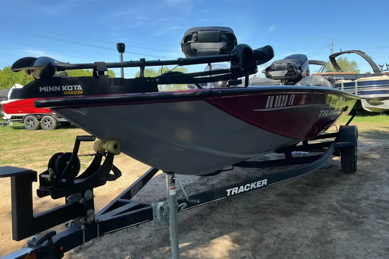 Slide: The Image of 2020 Tracker Pro Team 175 TXW Tournament Edition boat on trailer, featuring Minn Kota Maxxum motor. - 5