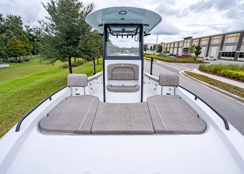 Slide: The Image of Sea Hunt BX 25 FS 2026 - 19