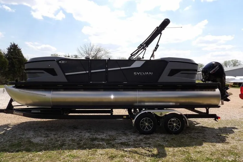 Slide: The Image of 2026 Sylvan R-22 LZ DH pontoon boat on trailer, side view. - 6