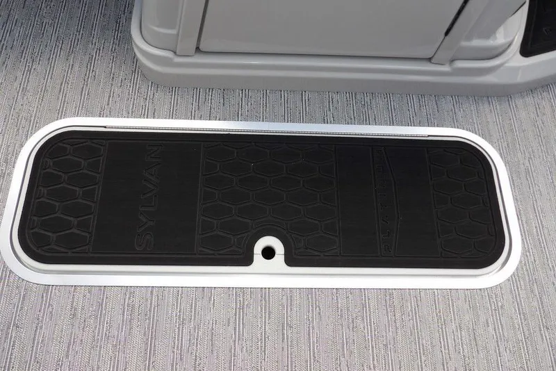 Slide: The Image of Rubber mat with "Sylvan" branding on a 2026 Sylvan X3 CLZ DH boat. - 20