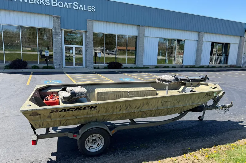 The Image of 2008 Tracker Grizzly 1648 T Blind Duck Edition boat on trailer outside dealership. - 0