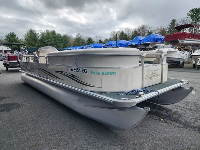 The Image of SunChaser Cruise 8524 CR-MAKE OFFER PLEASE, NEEDS TLC 2006 - 1