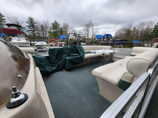 Slide: The Image of SunChaser Cruise 8524 CR-MAKE OFFER PLEASE, NEEDS TLC 2006 - 11