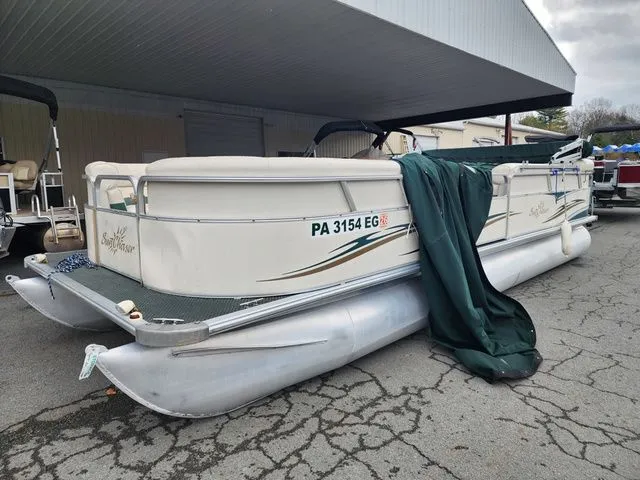 Slide: The Image of SunChaser Cruise 8524 CR-MAKE OFFER PLEASE, NEEDS TLC 2006 - 3