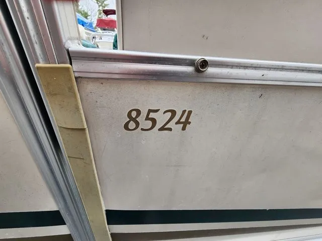 Slide: The Image of SunChaser Cruise 8524 CR-MAKE OFFER PLEASE, NEEDS TLC 2006 - 9