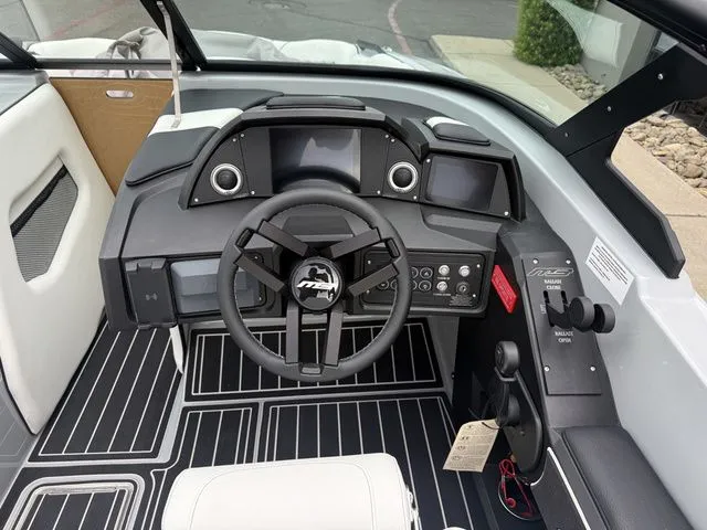 Slide: The Image of MB Sports 23 Alpha B52 2026 - 14