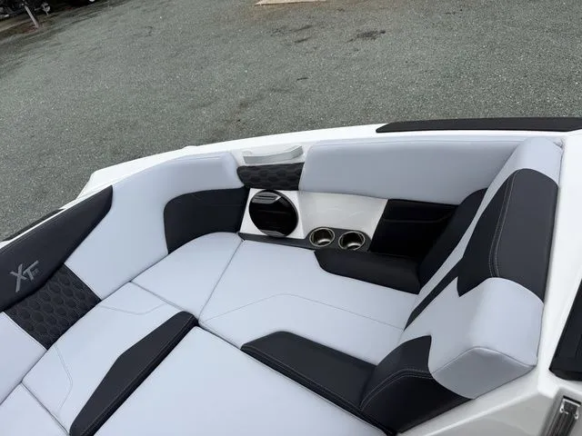 Slide: The Image of Interior of 2026 MasterCraft XT22 with stylish seating. - 27