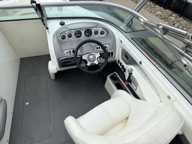 Slide: The Image of MasterCraft MariStar 230 2005 - 11