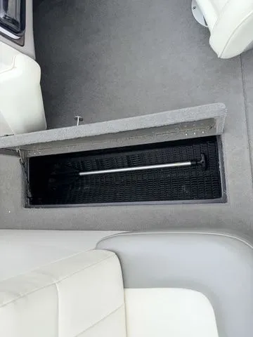 Slide: The Image of MasterCraft MariStar 230 2005 - 20