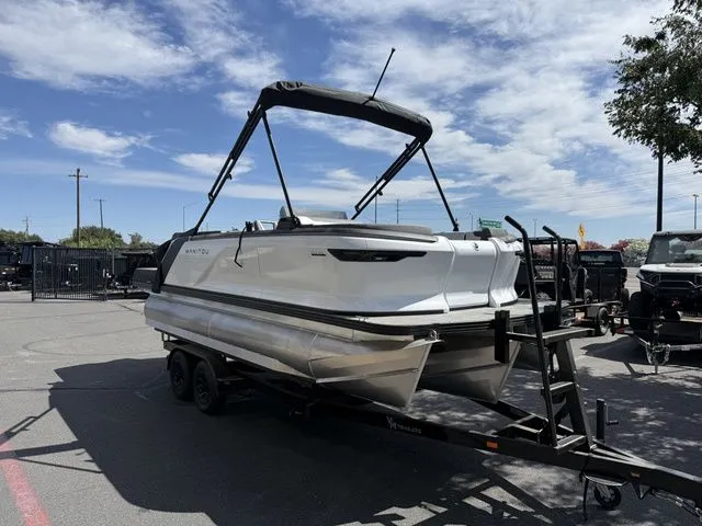 Slide: The Image of Manitou Cruise 20 Max Bench 2025 - 7