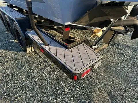 Slide: The Image of MB Sports 25 Alpha B-52 2025 - 11