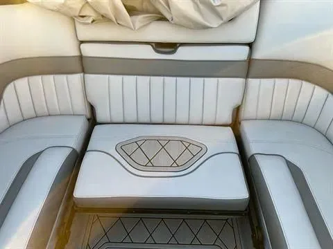 Slide: The Image of MB Sports 25 Alpha B-52 2025 - 22