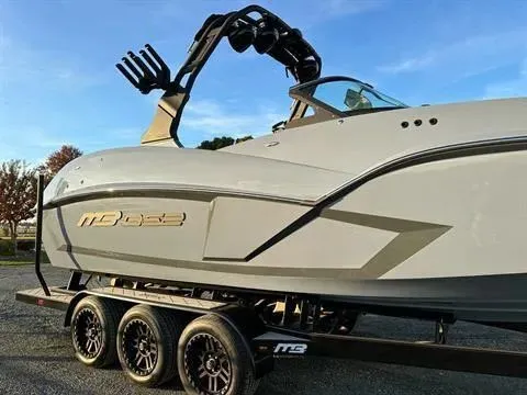 Slide: The Image of MB Sports 25 Alpha B-52 2025 - 5