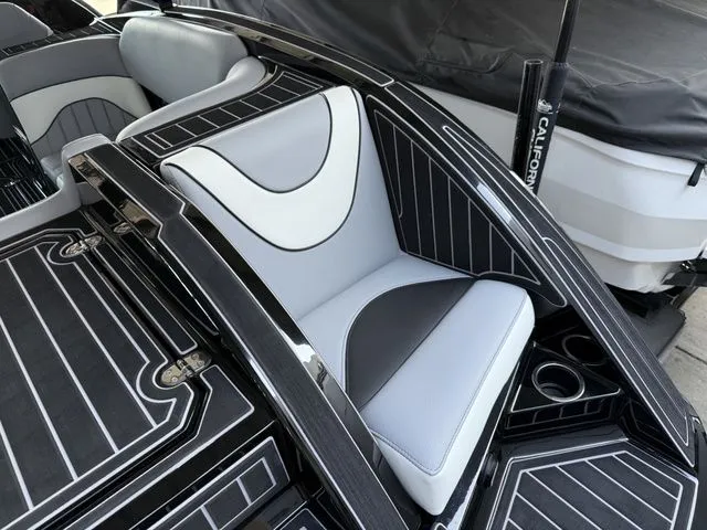 Slide: The Image of MB Sports 25 ALPHA B52 2025 - 5