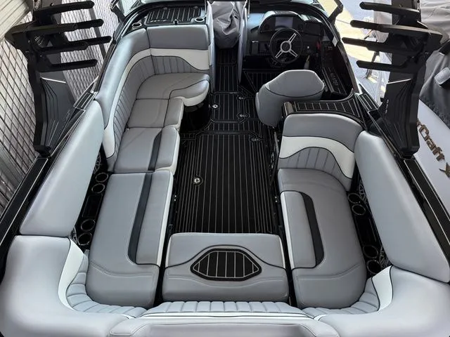 Slide: The Image of MB Sports 25 ALPHA B52 2025 - 7