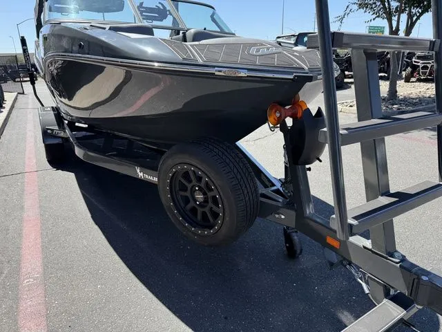 Slide: The Image of MB Sports 23 Alpha B52 2026 - 20