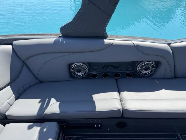 Slide: The Image of MB Sports 23 Alpha B52 2026 - 32