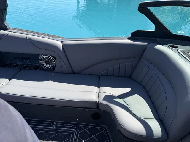 Slide: The Image of MB Sports 23 Alpha B52 2026 - 33