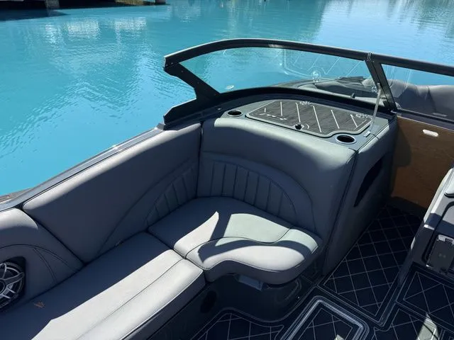 Slide: The Image of MB Sports 23 Alpha B52 2026 - 34