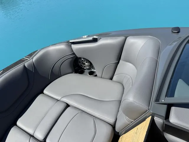 Slide: The Image of MB Sports 23 Alpha B52 2026 - 39