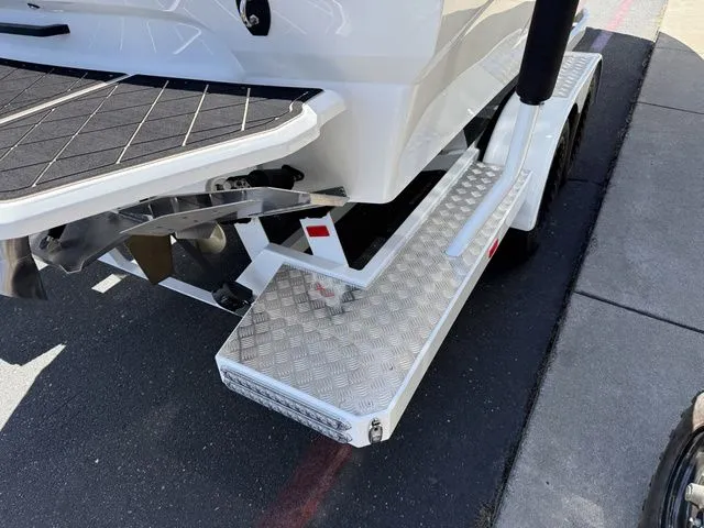 Slide: The Image of MB Sports 23 Alpha B52 2026 - 19