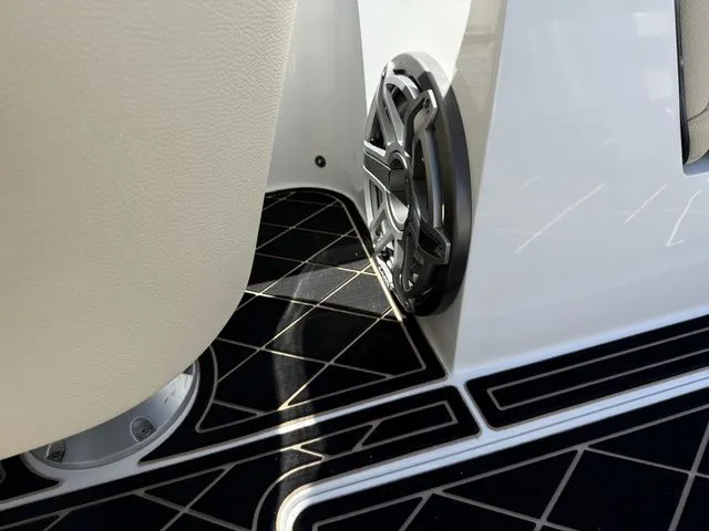 Slide: The Image of MB Sports 23 Alpha B52 2026 - 22