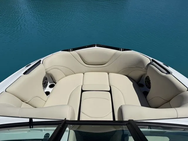 Slide: The Image of MB Sports 23 Alpha B52 2026 - 32