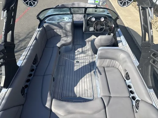 Slide: The Image of MB Sports B52 23 Classic 2026 - 12