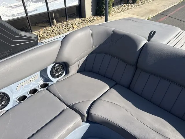 Slide: The Image of MB Sports B52 23 Classic 2026 - 17