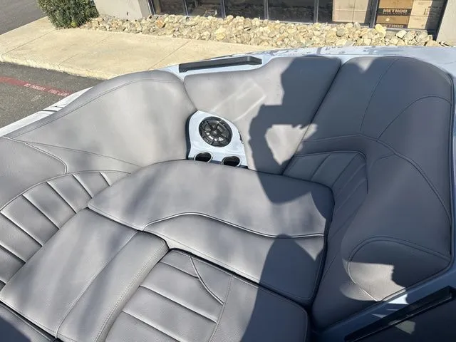 Slide: The Image of MB Sports B52 23 Classic 2026 - 26