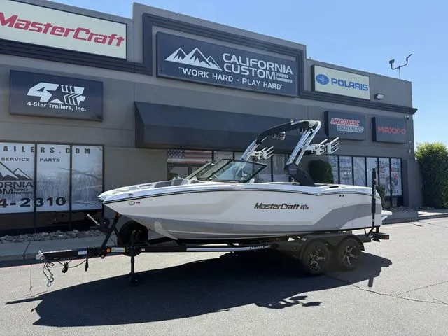 The Image of MasterCraft NXT20 2025 - 1