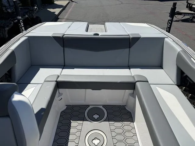 Slide: The Image of MasterCraft NXT20 2025 - 20