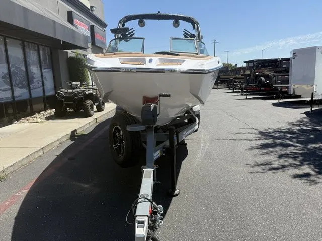 Slide: The Image of MasterCraft XT24 2025 - 10