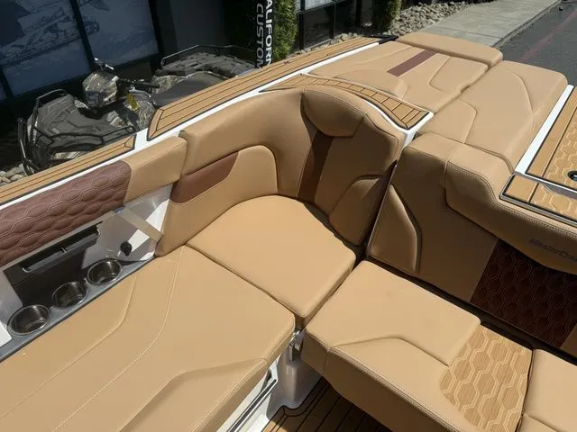 Slide: The Image of MasterCraft XT24 2025 - 25