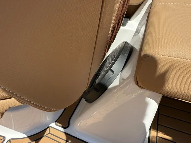 Slide: The Image of MasterCraft XT24 2025 - 38