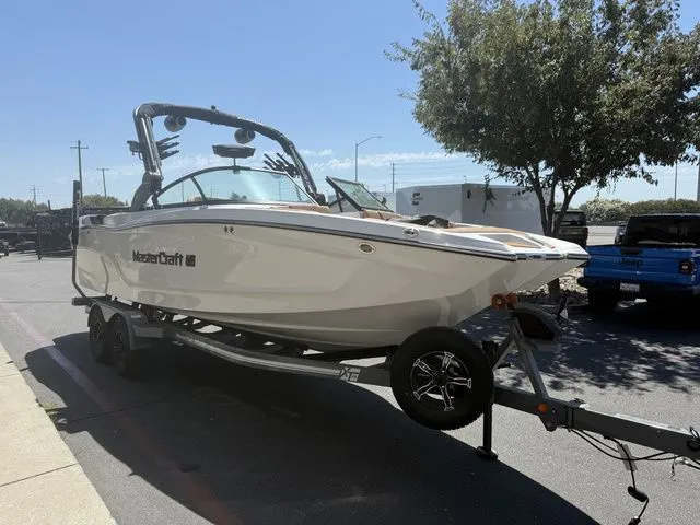 Slide: The Image of MasterCraft XT24 2025 - 9