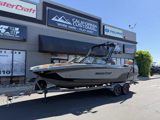 The Image of MasterCraft XT24 2026 - 1