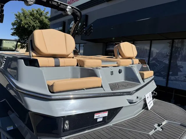 Slide: The Image of MasterCraft XT24 2026 - 14