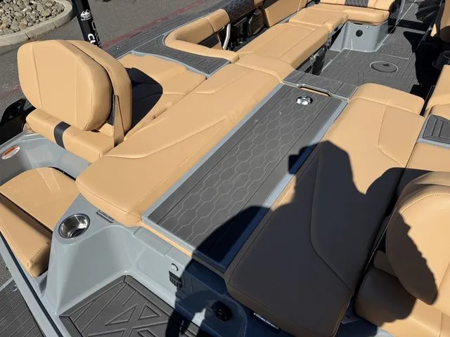 Slide: The Image of MasterCraft XT24 2026 - 17