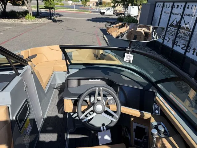 Slide: The Image of MasterCraft XT24 2026 - 18