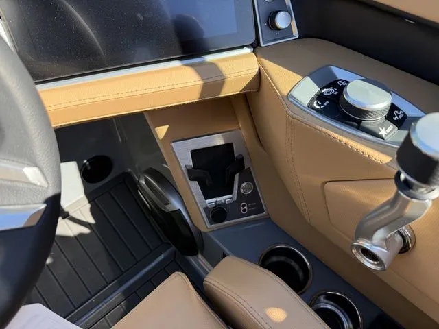 Slide: The Image of MasterCraft XT24 2026 - 19