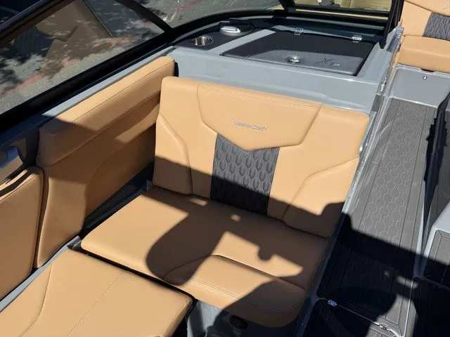 Slide: The Image of MasterCraft XT24 2026 - 28