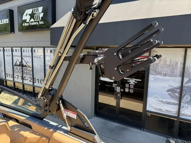 Slide: The Image of MasterCraft XT24 2026 - 33