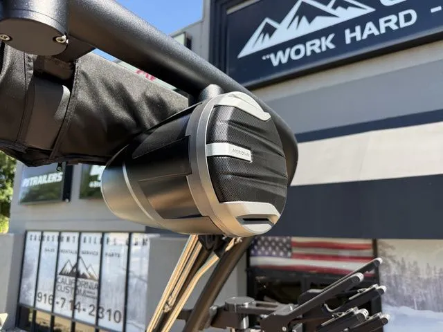 Slide: The Image of MasterCraft XT24 2026 - 34