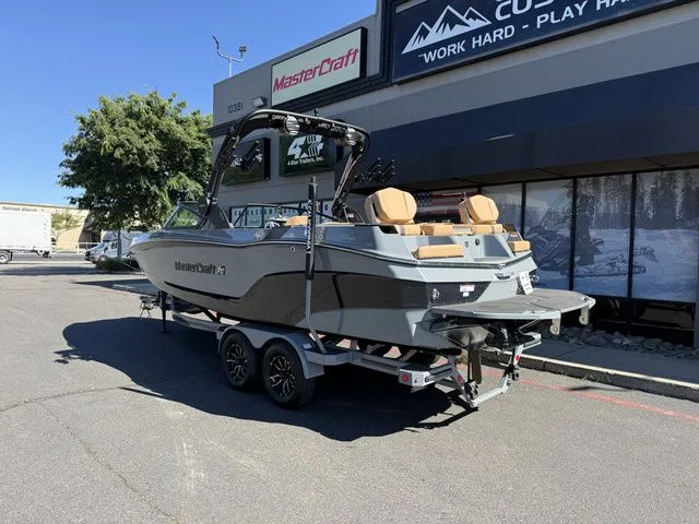 Slide: The Image of MasterCraft XT24 2026 - 5